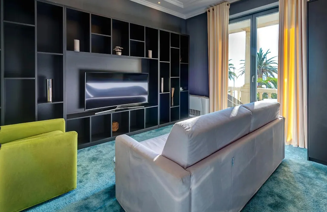 Hotel Astoria-1